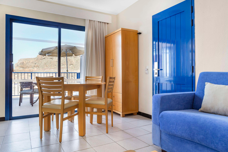 Bedroom 3, Club Cala Blanca, Las Palmas