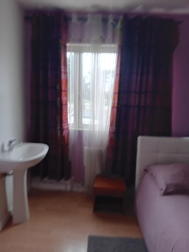 Others 3, Chambre privee dans une maison individuelle, Nord