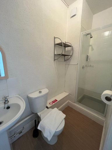 Bathroom 2, Stay at 22, Blackpool