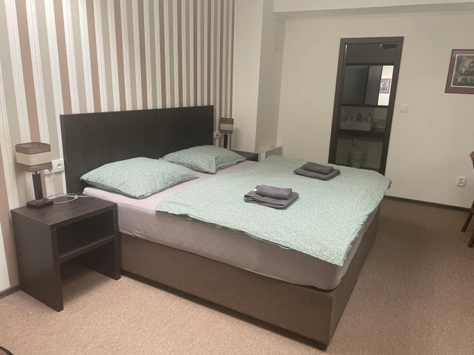 Others 5, Apartman Atelier, Chomutov