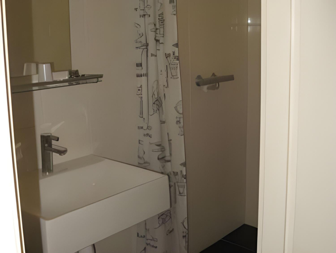 Bathroom 3, Hotel Sipermann, Amsterdam