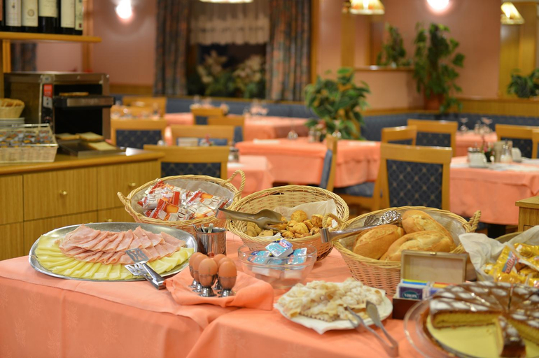 Food & Drinks 5, Hotel Centro's, Sondrio