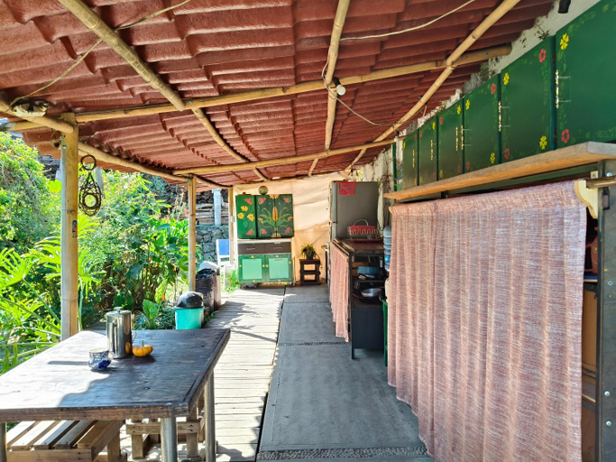 Others 2, Ekko Hostel, Tepoztlán