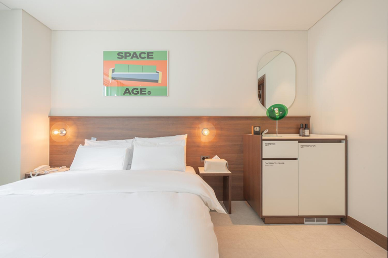 Bedroom 2, TimeTerminal Hotel Daejeon 1st by Anook, Dong