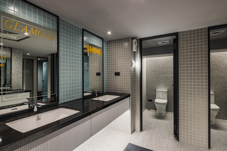 Bathroom 3, Olah Poshtel Taichung Station Hotel, Taichung