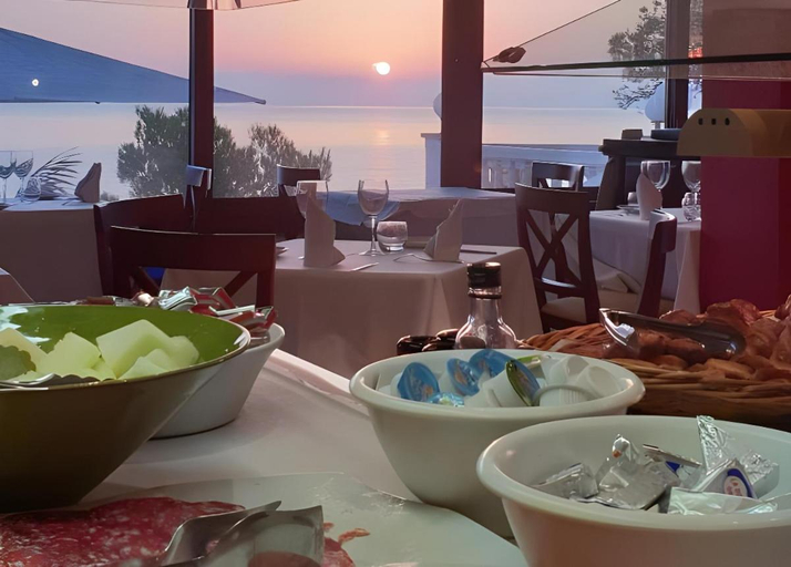 Food & Drinks 5, Hotel Grifeu y Restaurant - Costa Brava, Girona