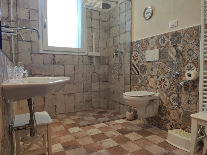 Bathroom, Agriturismo Podere Amati, Bologna