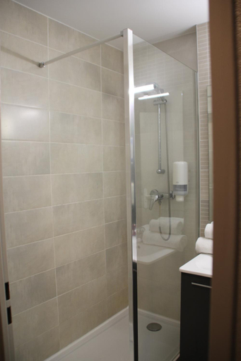 Bathroom 4, The Originals City, Hôtel Le Louisiane, Territoire de Belfort