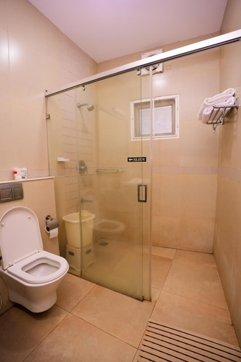 Bathroom 4, Hotel Avenue 11, Chennai