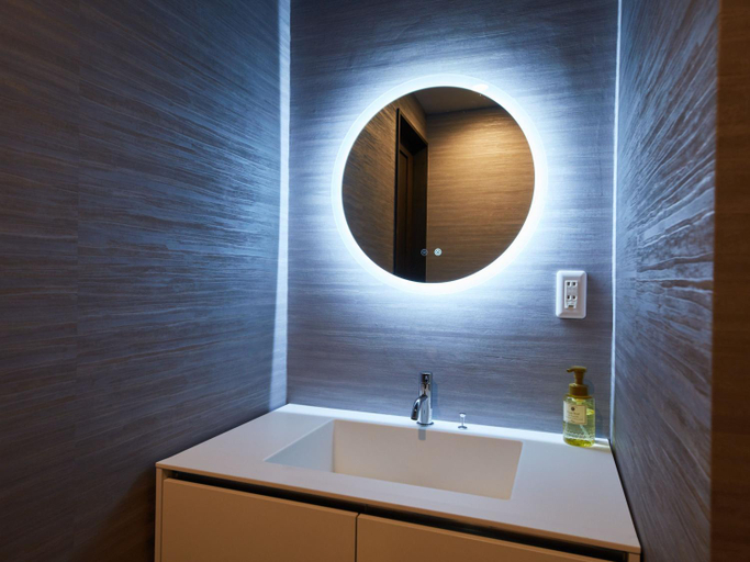 Bathroom 4, Rembrandt Atsugi, Atsugi