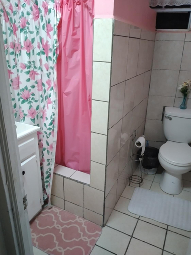 Bathroom 3, Hilltop View Guesthouse