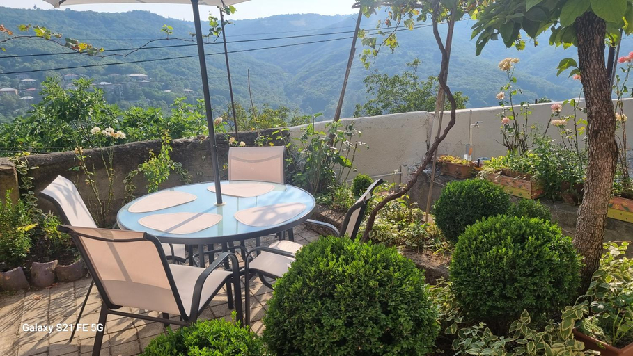 Others 5, Guest House Horizonti, Signagi