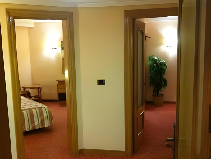 Bedroom 3, Hotel Lusitano, Almeida
