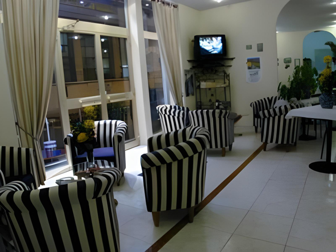 Public Area 2, Hotel Cannes Croisette, Alpes-Maritimes