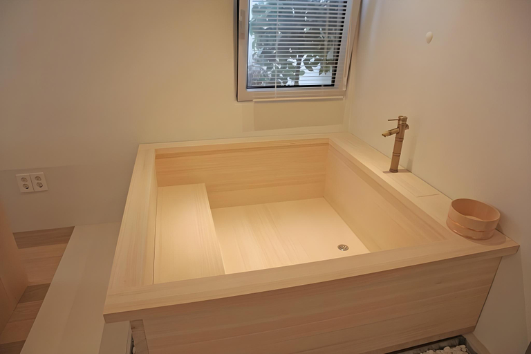 Bathroom, Goseong Sambakhanjip, Goseong