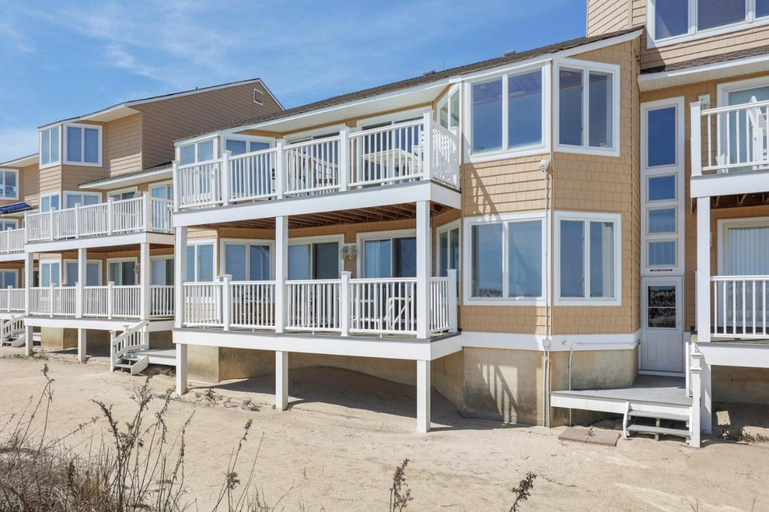 Exterior & Views 1, Sea Breeze Beach View, Ocean