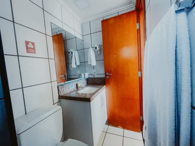 Bathroom 3, Classic Residence Beira Mar, Fortaleza