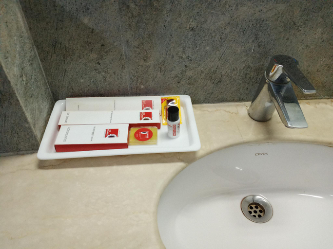Bathroom 5, MB Greens Clarks Inn, Moradabad, Moradabad