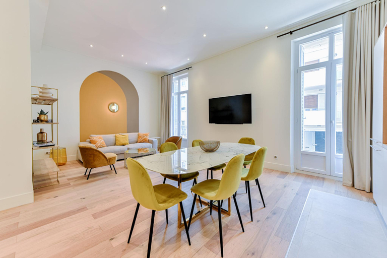 Others 5, Luxury Apartment - Cannes Center/Rue d'Antibes, Alpes-Maritimes