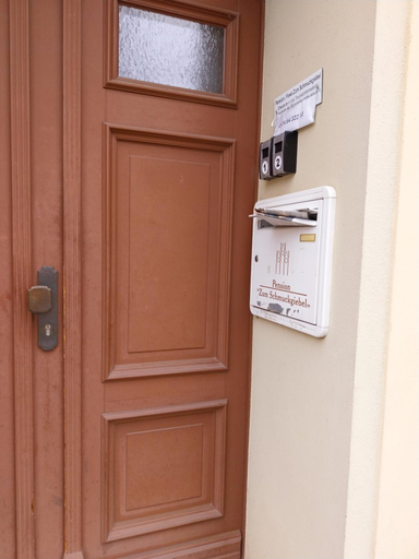 Others 4, Tangermunde Zum S c h m u c k Giebel - Pension & FeWo, Stendal