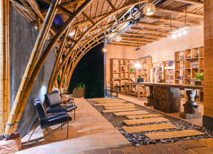 Public Area 2, Kawa Bamboo Retreat, Pereira