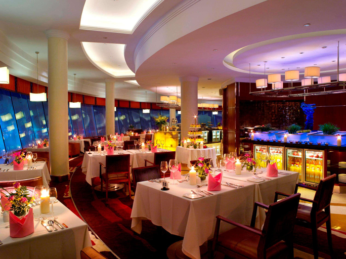 Food & Drinks 5, Lakeview Xuanwu, Nanjing