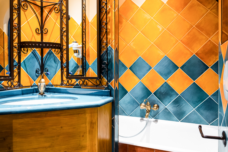 Bathroom 4, Villa Royale Montsouris, Paris