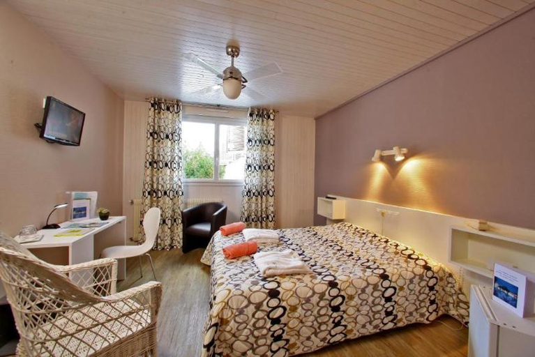 Bedroom 3, Logis Hotel Thermal, Landes