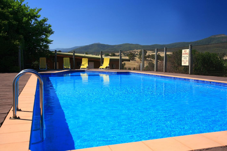 Others 4, Off Mountain Accommodation, Mansfield