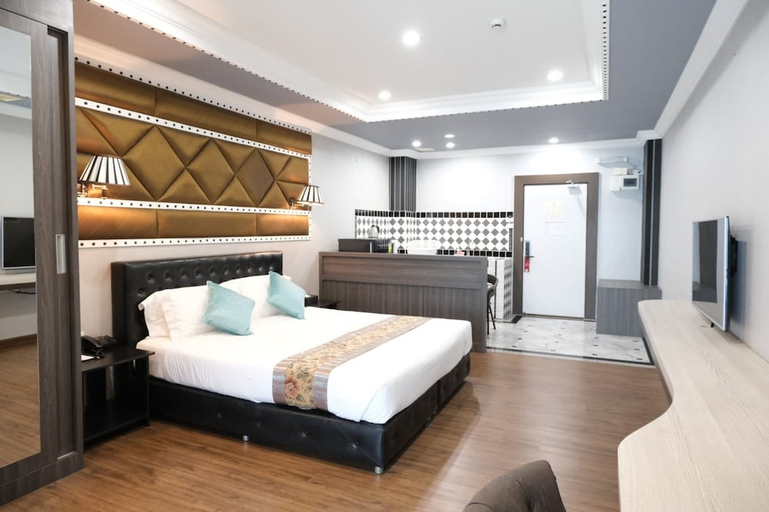 Bedroom 3, KTK Pattaya Hotel and Residence, Pattaya