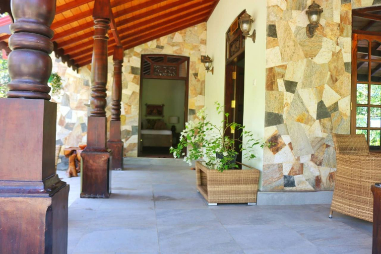 Public Area, Villa Svara, Balapitiya
