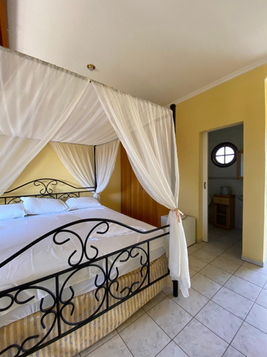 Bedroom 2, HOTEL VELHA CORTE VW-AUDI Sjp, São José dos Pinhais