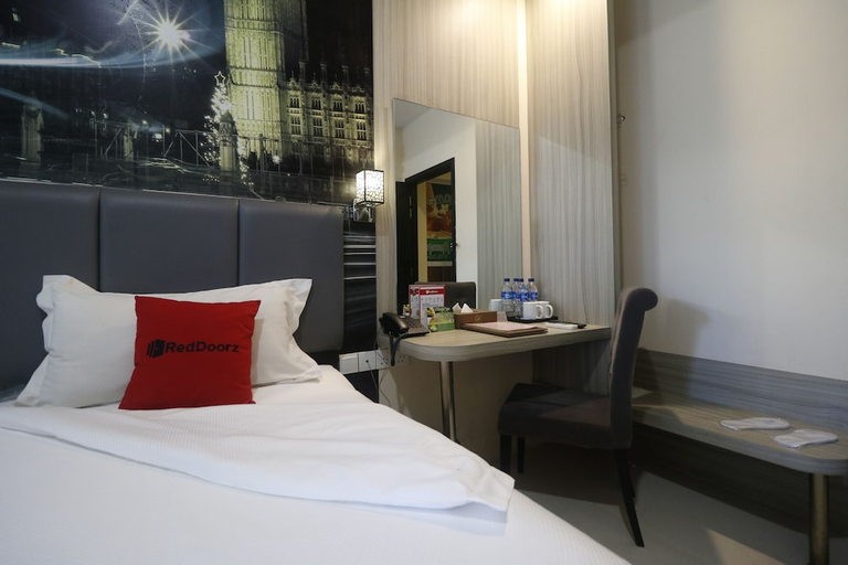 Bedroom 2, OS Hotel Tanjung Uncang Batam, Batam