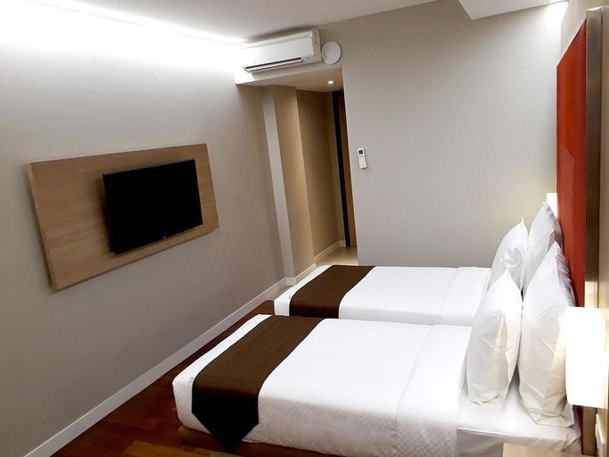 Bedroom 2, Grand Citihub Hotel at Panakkukang, Makassar