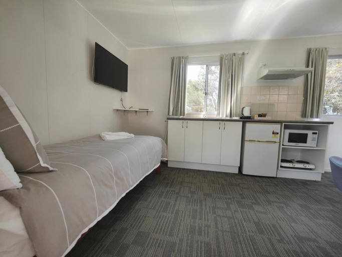 Others 2, Mt Barker Holiday Park - Western Australia, Plantagenet