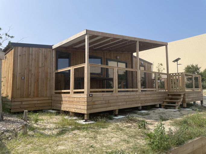 Others 3, Camping de la Dune "Les Flots Bleus", Gironde