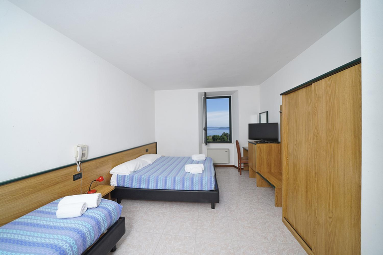Bedroom 1, Hotel La Pergola, Brescia