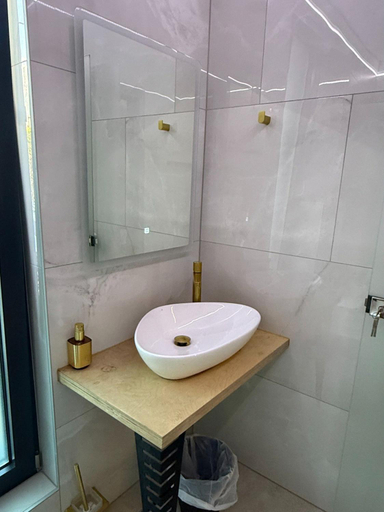 Bathroom 3, Barocco Island Studios, East Macedonia and Thrace