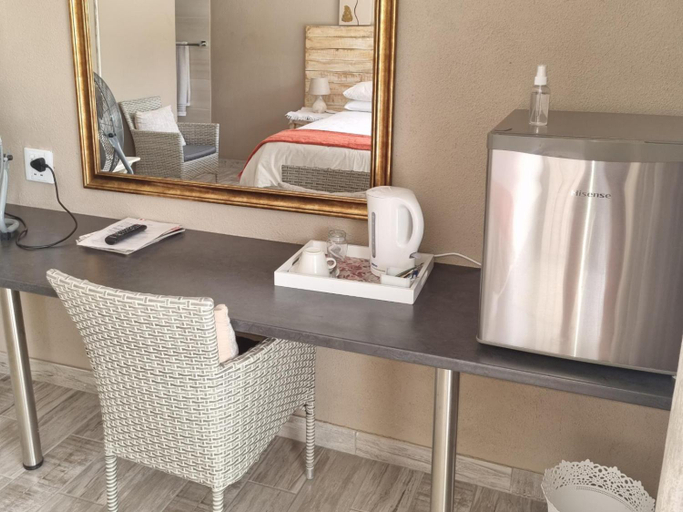 Others 2, Northern Vine Guesthouse B&B Self-catering, City of Cape Town
