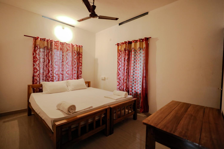 Others 4, Sherin Cottage, Thiruvananthapuram