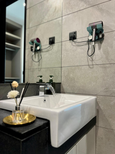 Bathroom 2, EUcation Hospitality @ Opus Residence, Kuala Lumpur