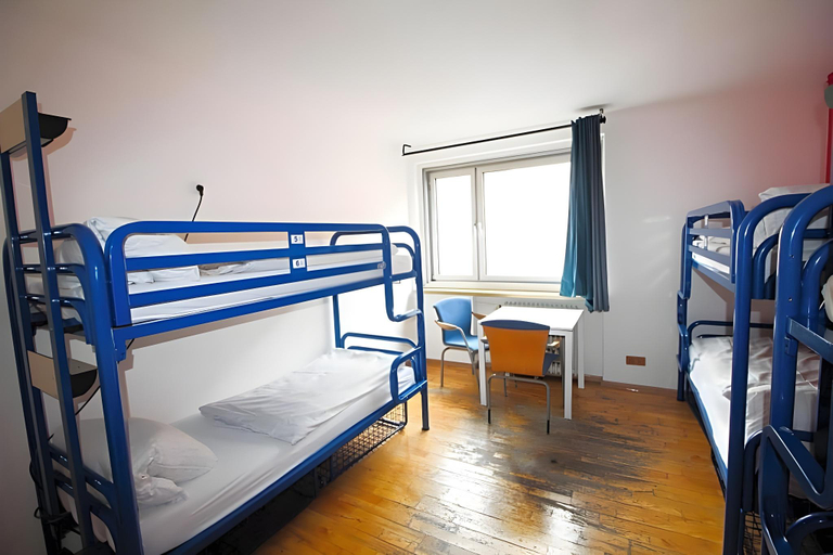 Bedroom 3, The 4You Hostel & Hotel Munich, München