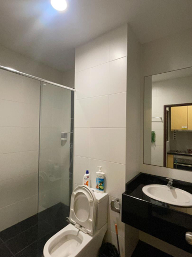 Bathroom 2, Imperial Suite Apartment, Kuching