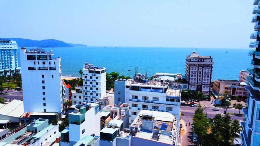 Others 3, La Cactus Hotel 2, Qui Nhơn