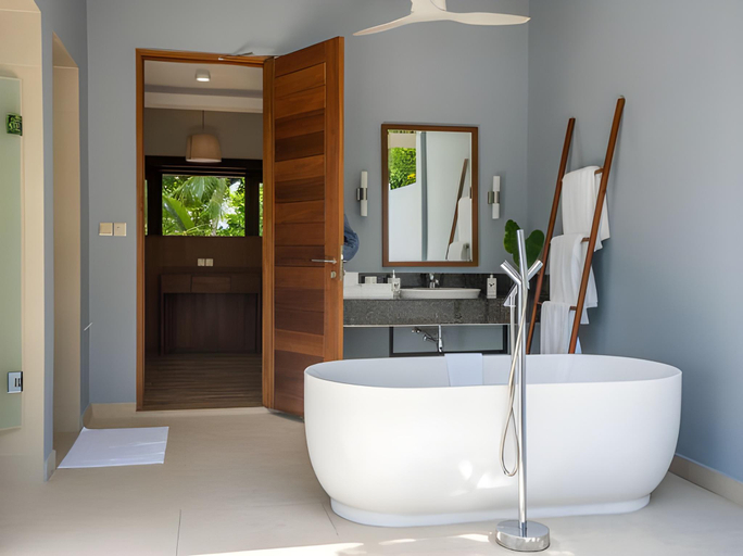 Bathroom, Ifuru Island Maldives, Raa Atoll