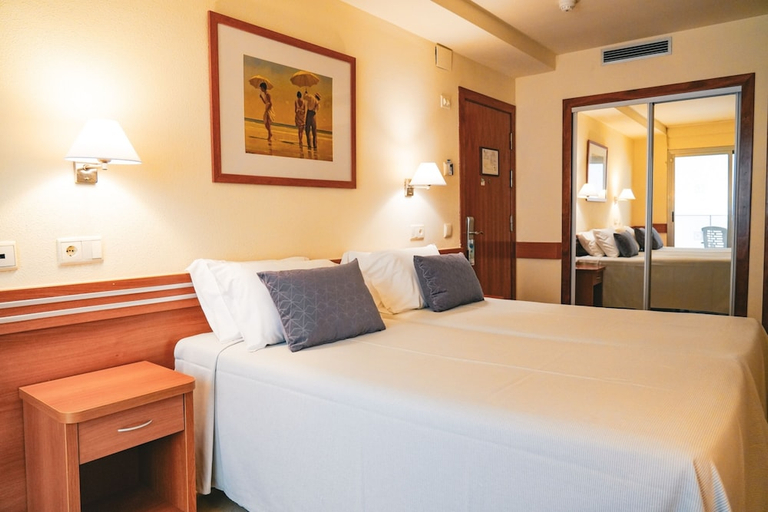 Bedroom 3, Htop Pineda Palace - Adults Only, Barcelona