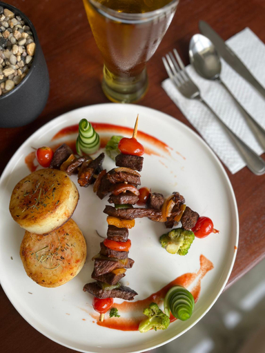 Food & Drinks 5, Cumberland Guest Lodge, Bulawayo