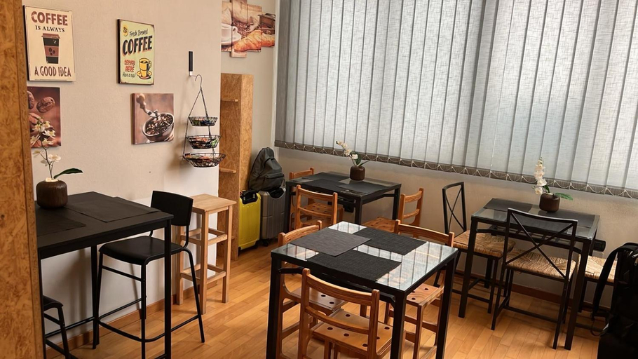 Food & Drinks 3, Factory Design, Napoli