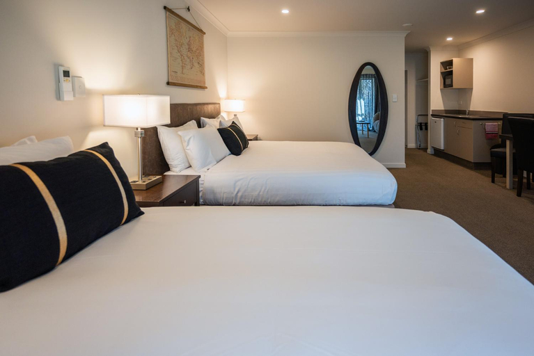 Bedroom 3, Hanmer Springs Gateway Lodge, Hurunui