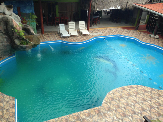 Sport & Beauty 5, La Delphina Bed and Breakfast Bar and Grill, Jutiapa